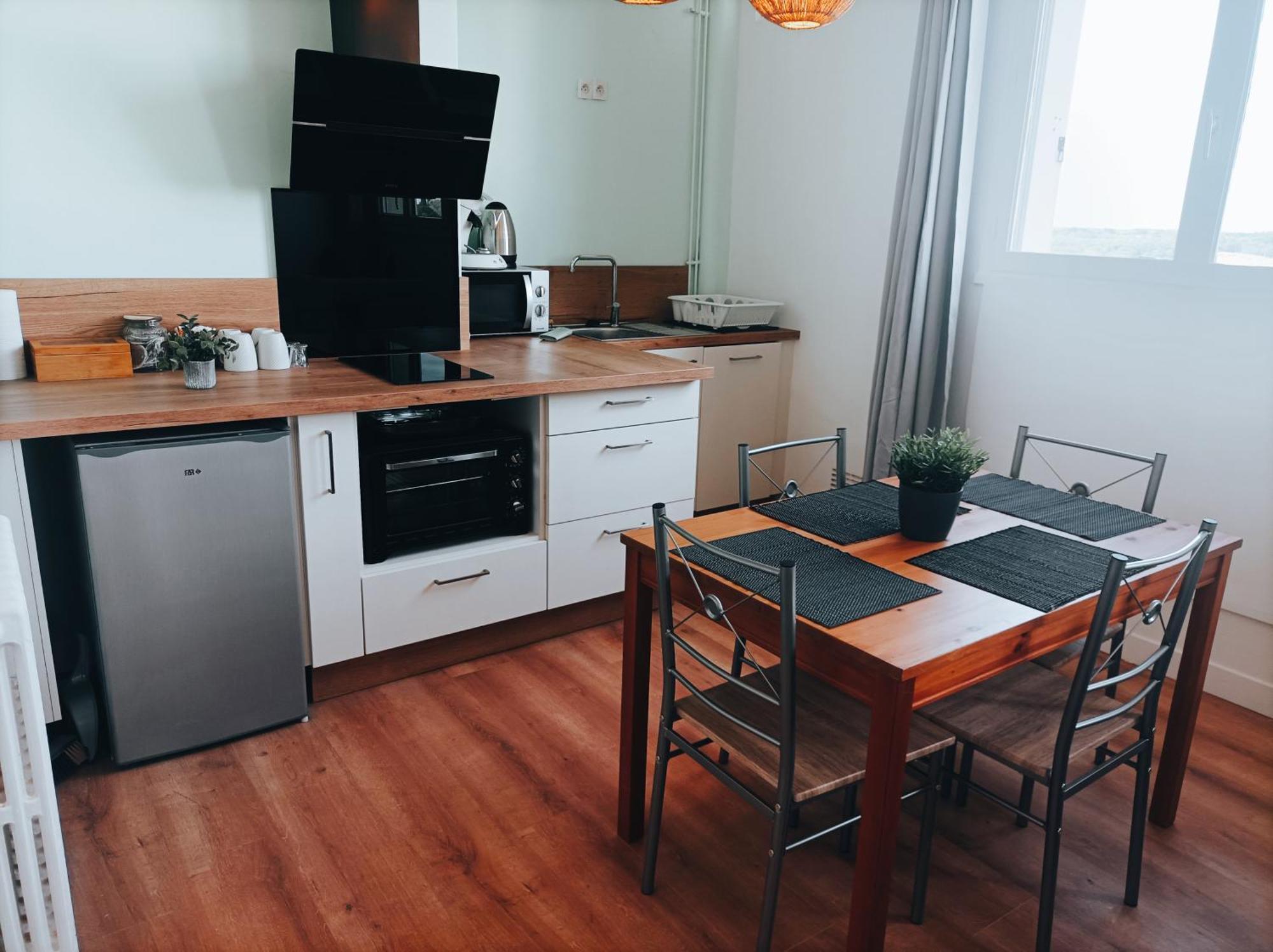 Bel Appartement Tout Equipe Le Mans Exterior photo